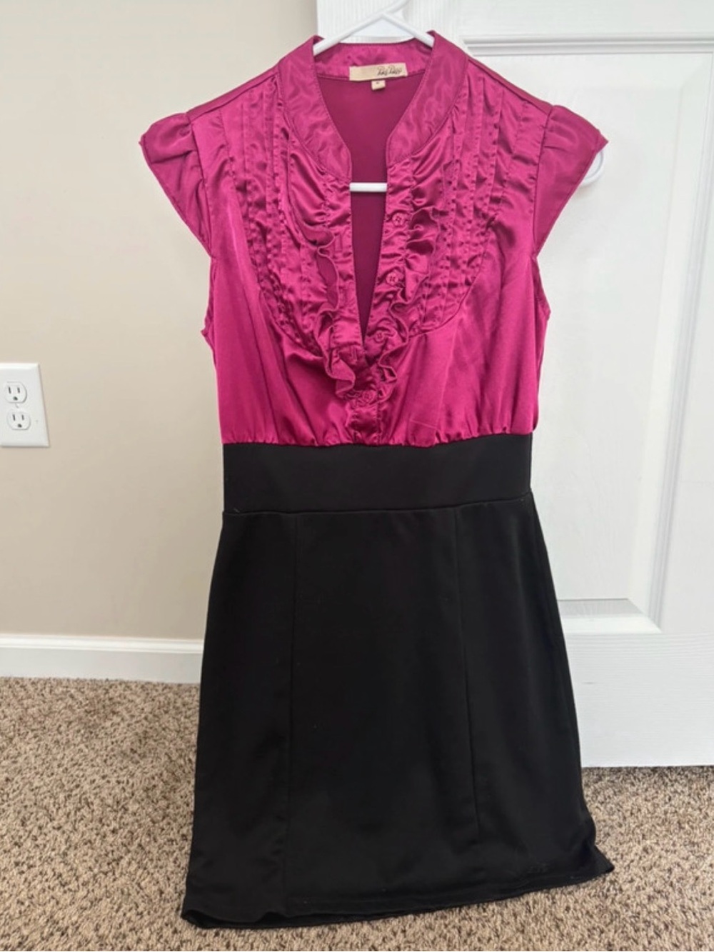 BeBop Fuchsia Ruffle V-Neck Dress with Black Skirt